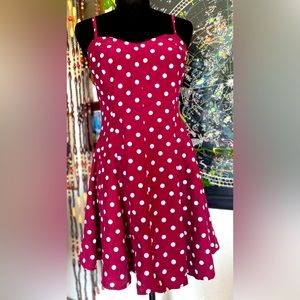 Vintage Elisse Polkadot Maroon Dress! USA. Size 7/8. Excellent Condition!
